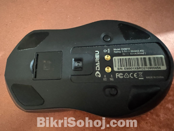 Dareu EM901X RGB Wireless Gaming Mouse with Dock – Like New